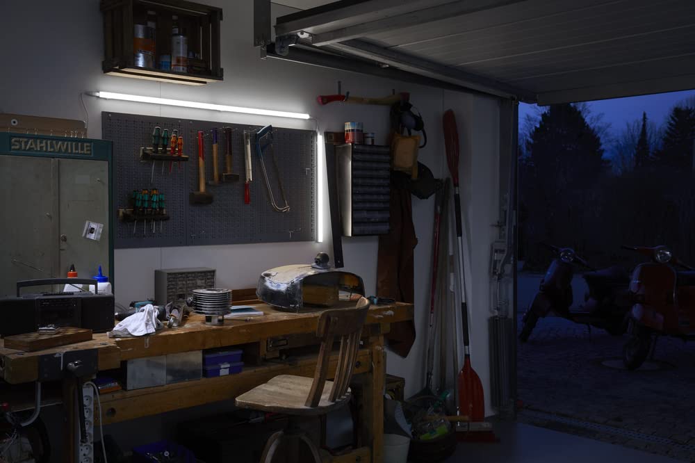 ledvance-luminaire-continu-led-120-cm-avec-interrupteur-int-gr-blanc-froid-barre image 4