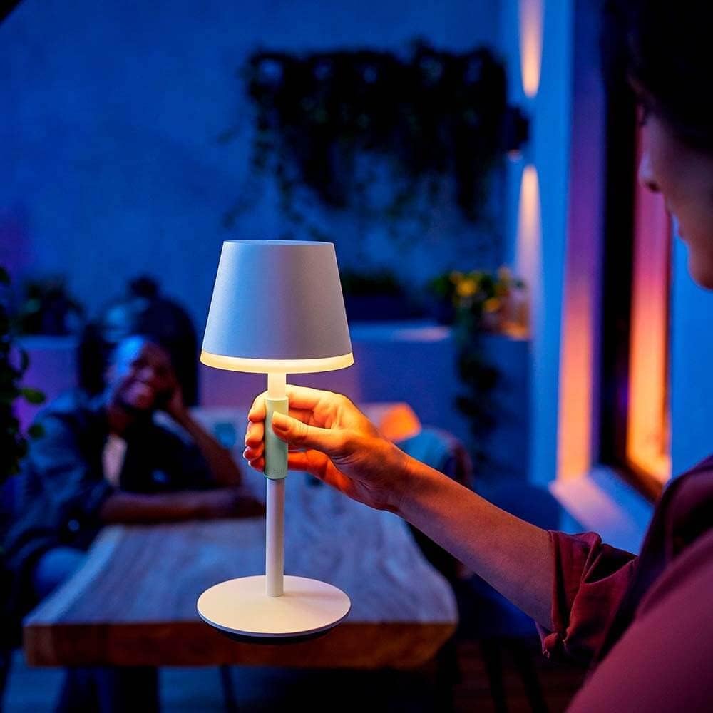 philips-hue-go-lampe-de-table-portable-connect-e-blanc-et-couleurs-led-int-rieur image 2