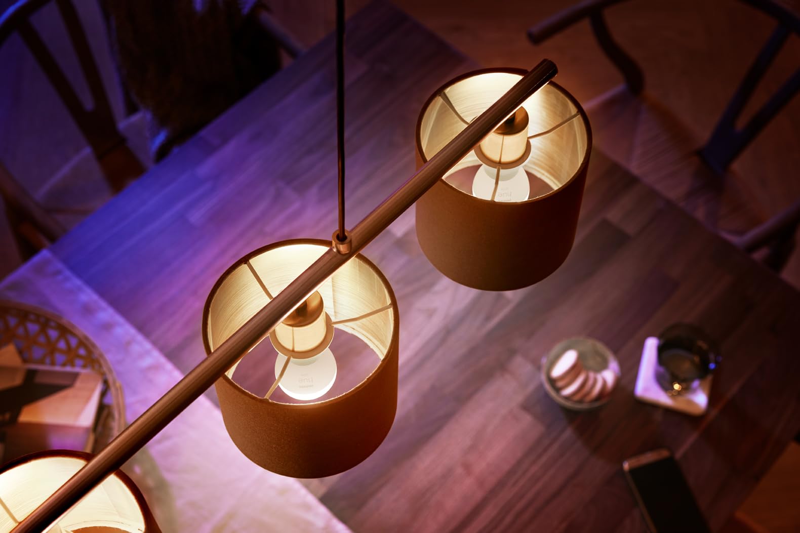 philips-hue-white-pack-de-2-ampoules-led-connect-es-e14-bluetooth-blanc-chaud-co image 7