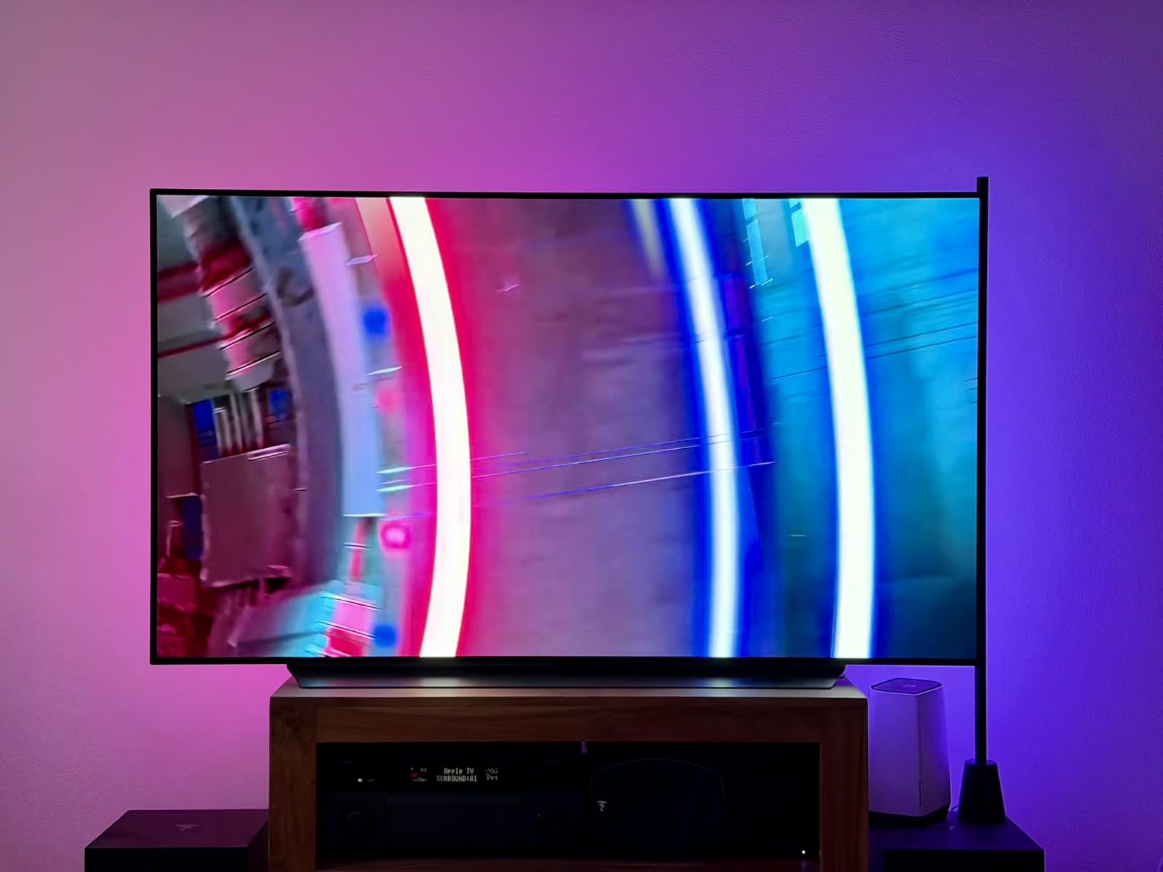Immersif derrière la TV