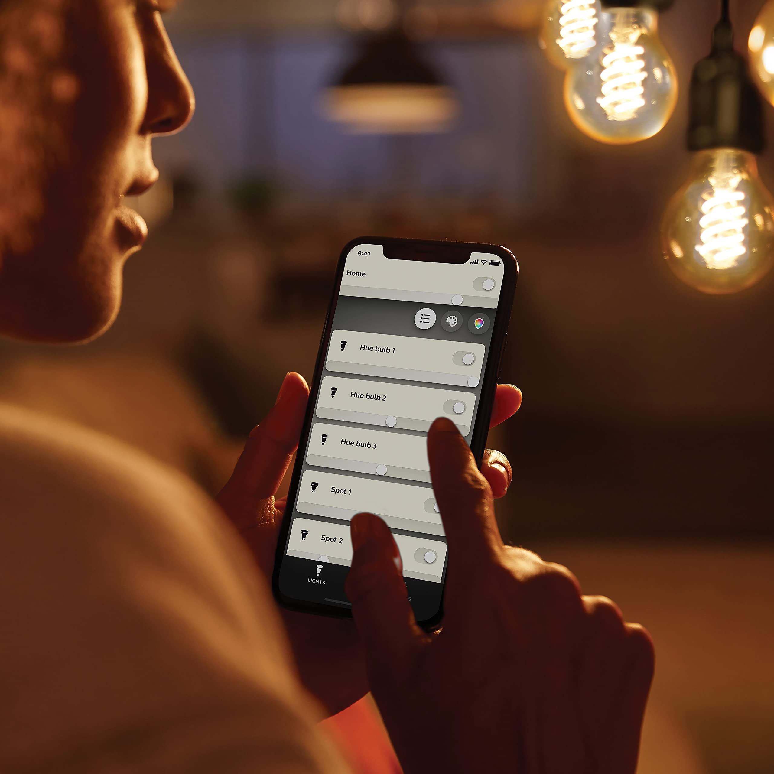 philips-hue-white-filament-pack-avantag-e27-2-ampoules-connect-es-filament-blanc image 4