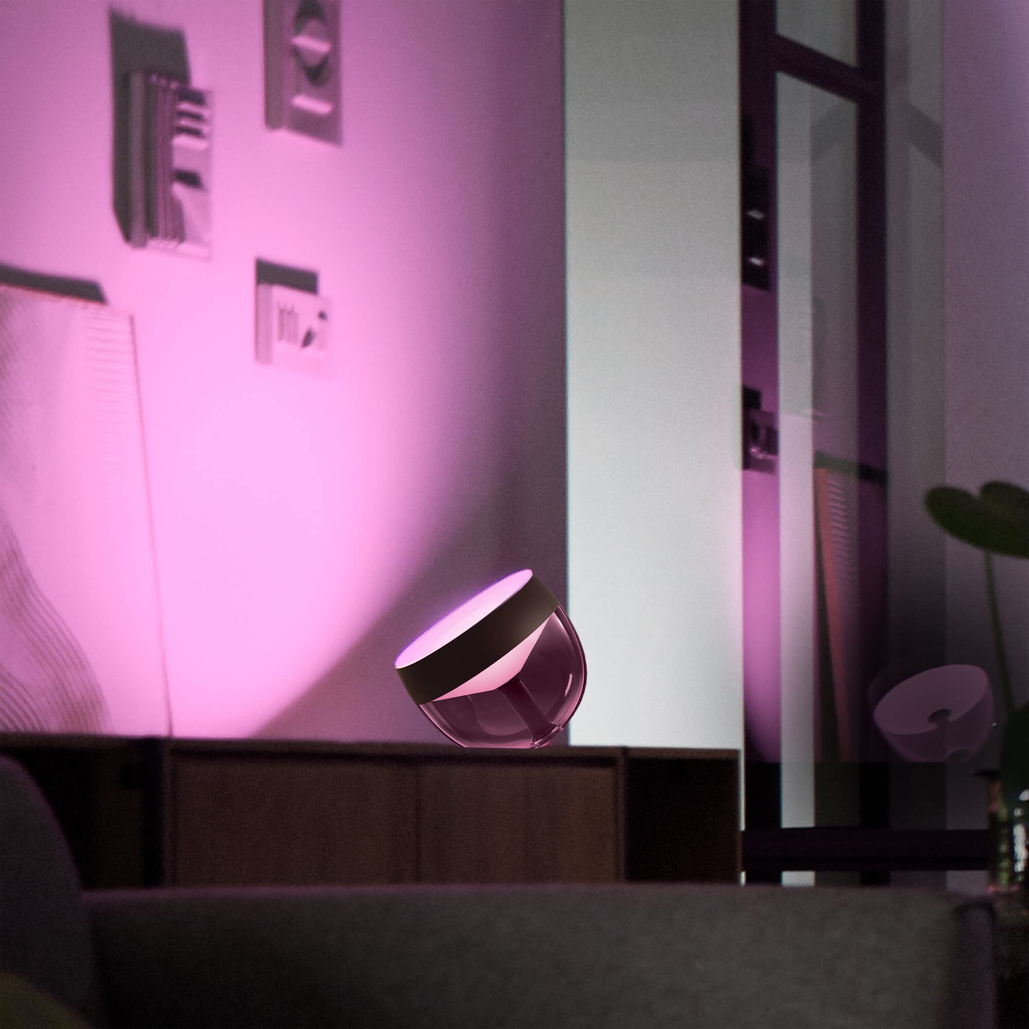 philips-hue-white-color-ambiance-lampe-iris-lampe-d-ambiance-connect-e-16-millio image 2