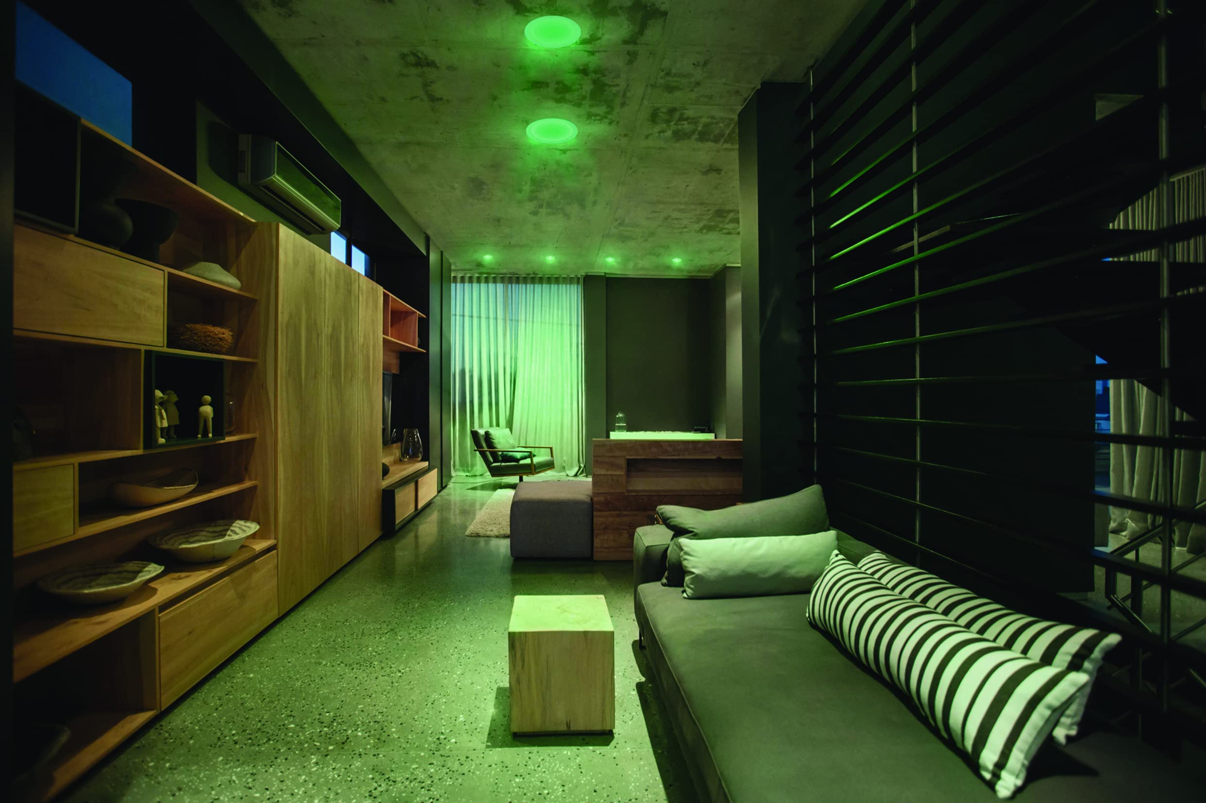 ledvance-smart-wifi-led-spot-integrated-8-6-cm-spot-encastr-connect-dimmable-rgb image 4