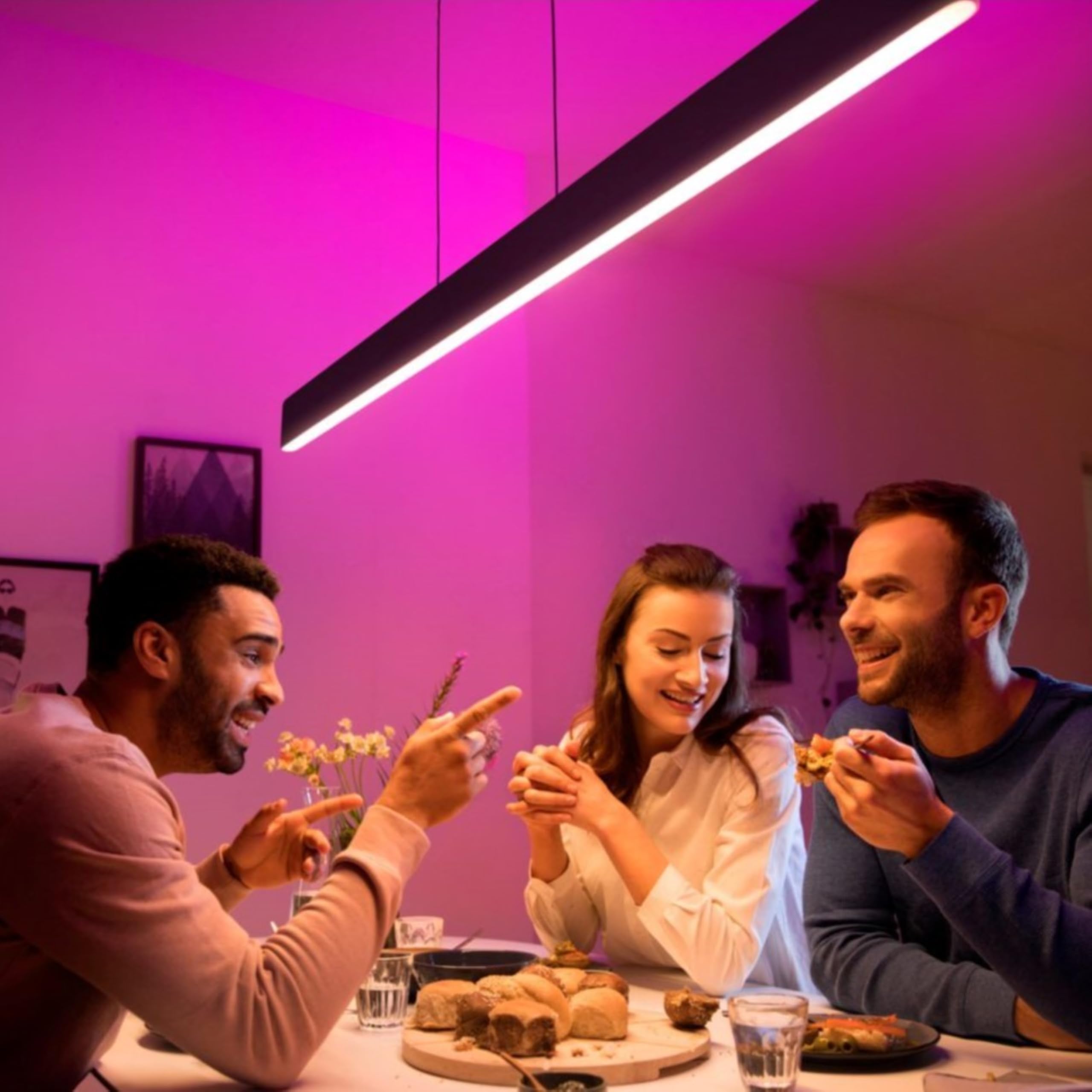 philips-hue-white-color-ambiance-ensis-suspension-led-connect-e-2x39w-noir-bluet image 5