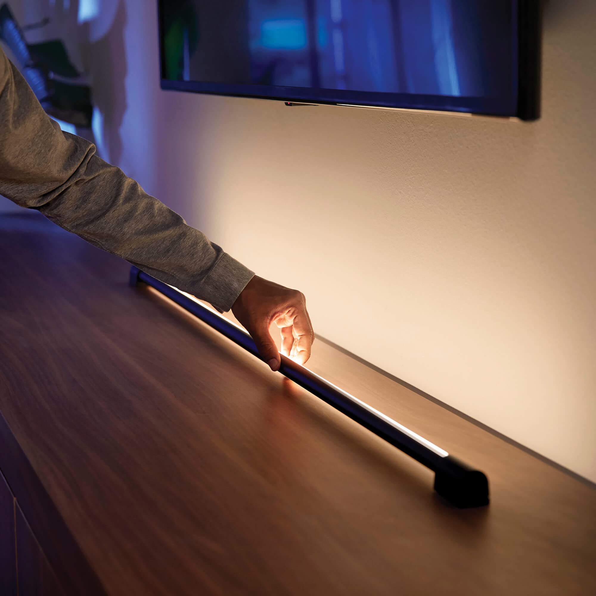 philips-hue-play-gradient-light-tube-125-cm-noir-barre-lumineuse-synchronisation image 2
