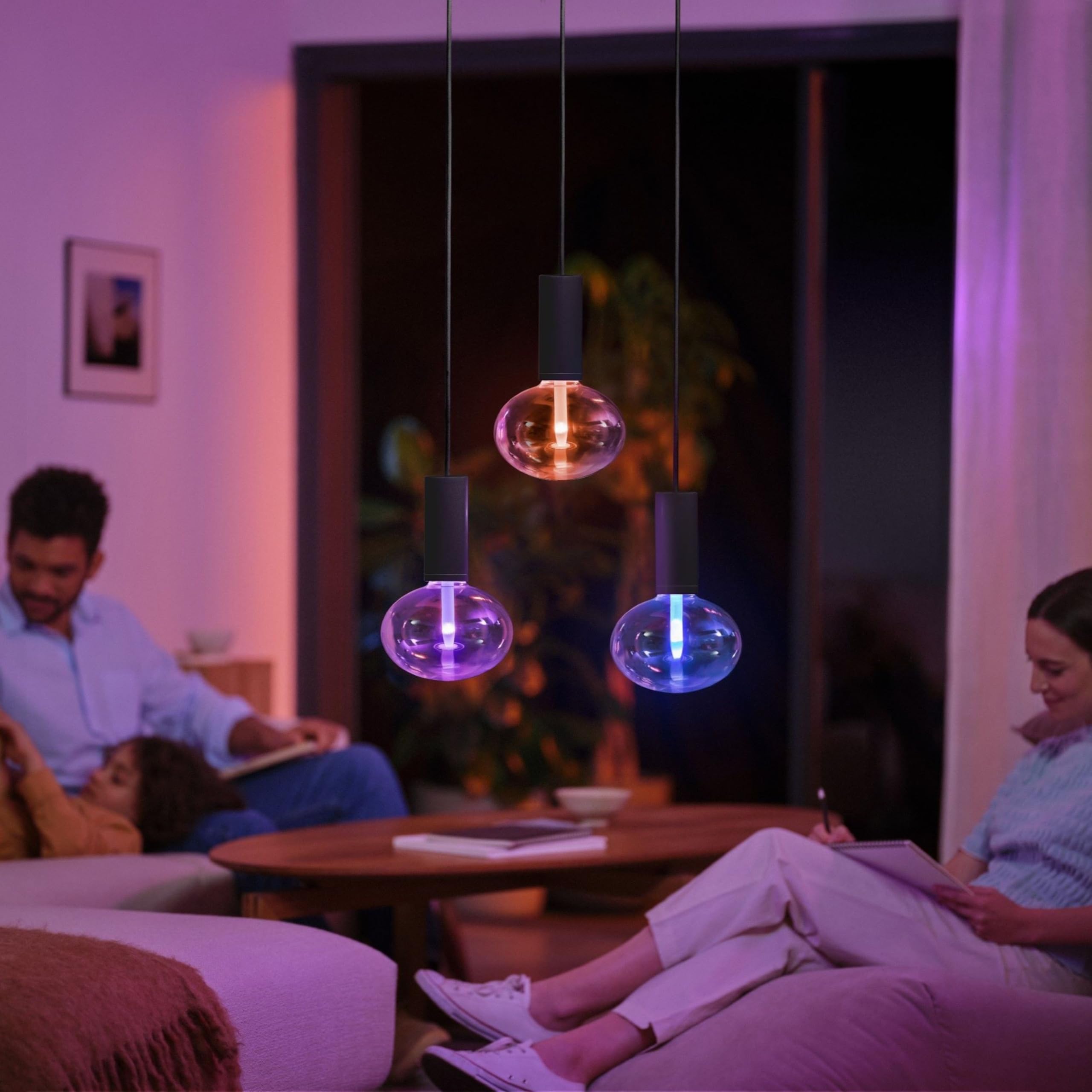 philips-hue-white-and-color-ambiance-lightguide-ampoule-d-co-ellipse-e27-verre-r image 7