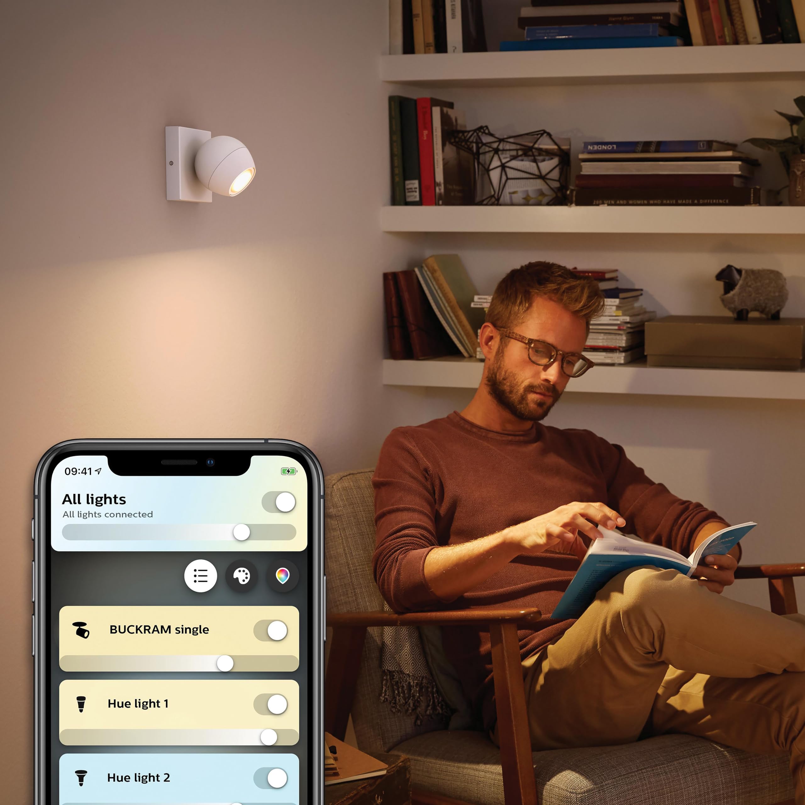 philips-hue-white-ambiance-buckram-spot-d-coratif-connect-5-5-w-avec-t-l-command image 4