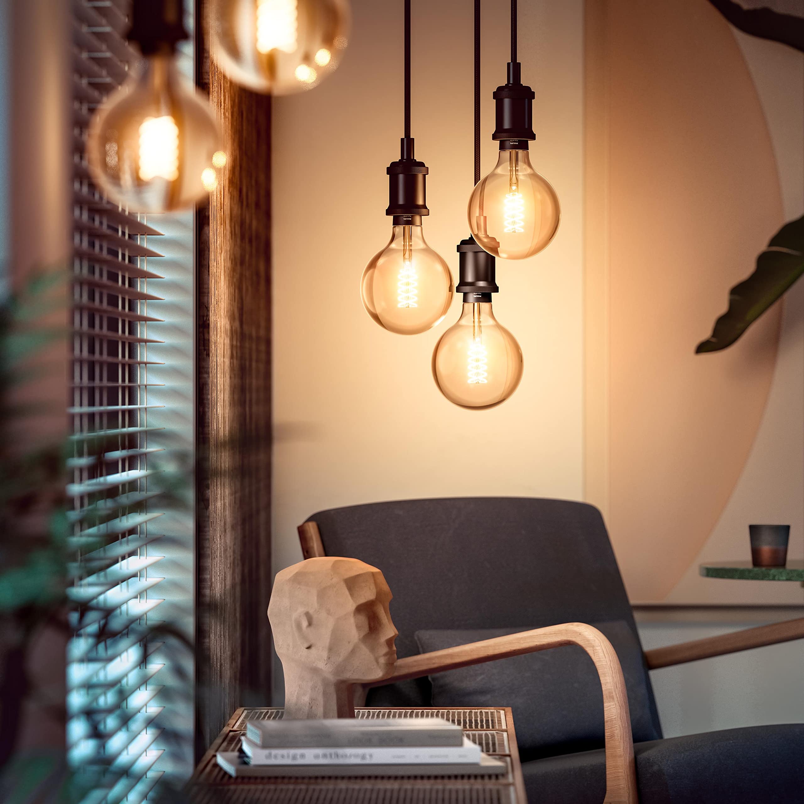 philips-hue-white-filament-pack-e27-avec-2-ampoules-globe-g125-filament-blanc-ch image 5
