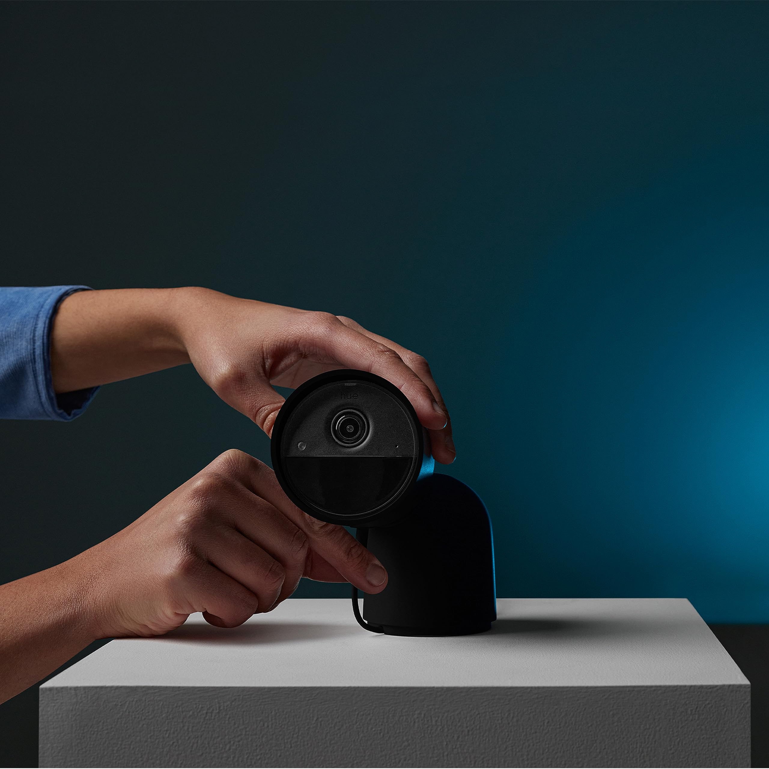 philips-hue-secure-support-de-table-pour-cam-ra-int-rieure-filaire-noir-base-les image 3