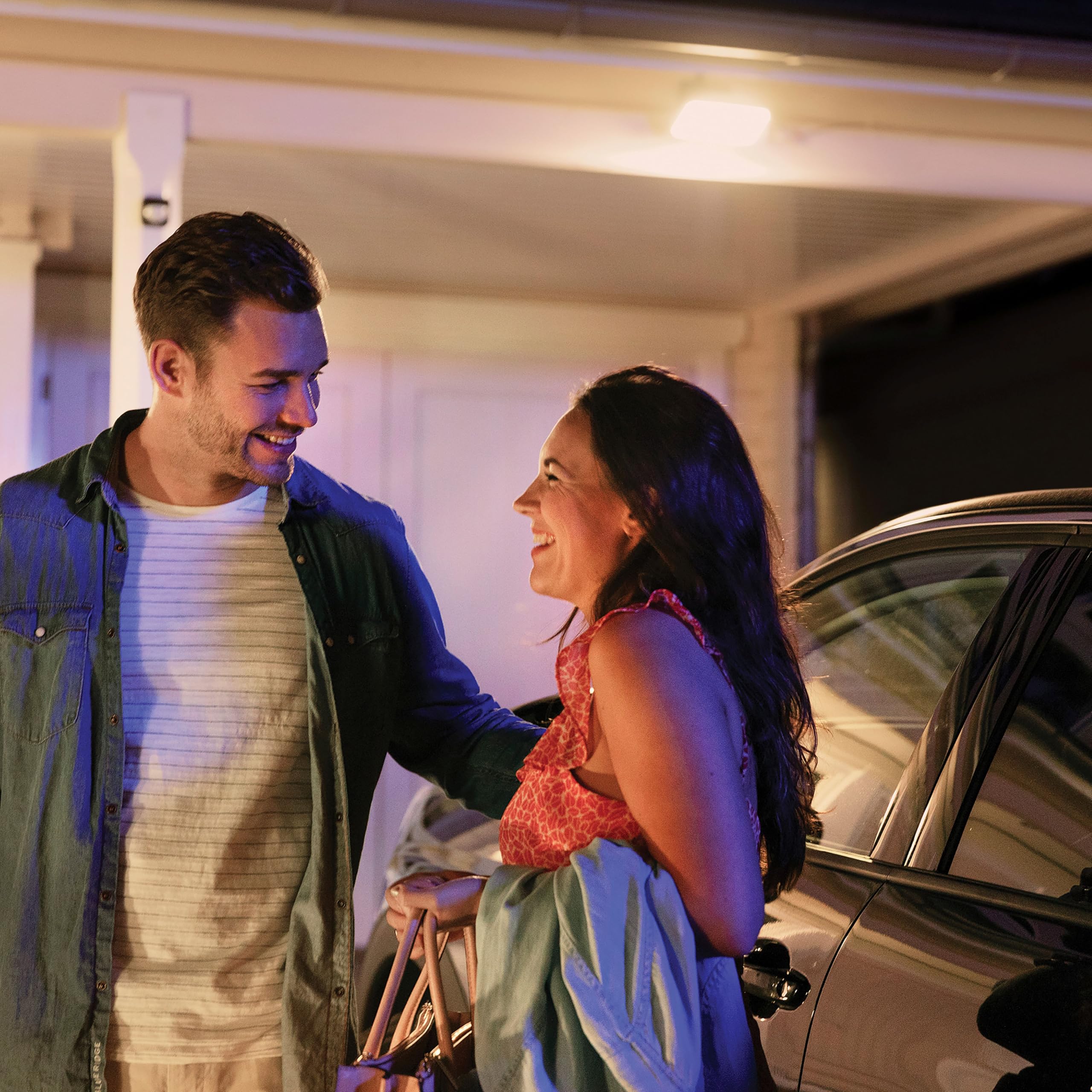 philips-hue-discover-lot-de-2-projecteurs-ext-rieurs-noirs-white-color-ambiance- image 4